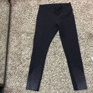 Lululemon tight stuff II - size 6
